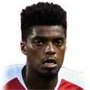 《实况足球2019》11月8日精选球员一览