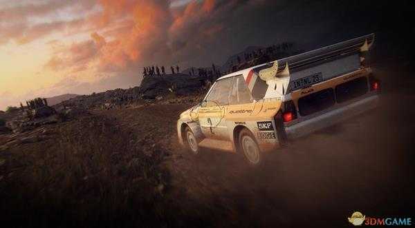 《尘埃拉力赛2.0》游戏特色玩法介绍