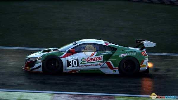 《神力科莎：竞技版》游戏特色玩法介绍