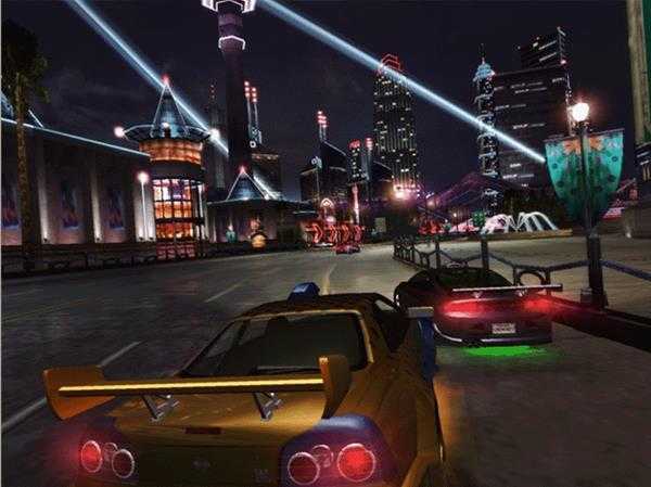 《极品飞车8：地下狂飙2》手动挡自动挡区别详解